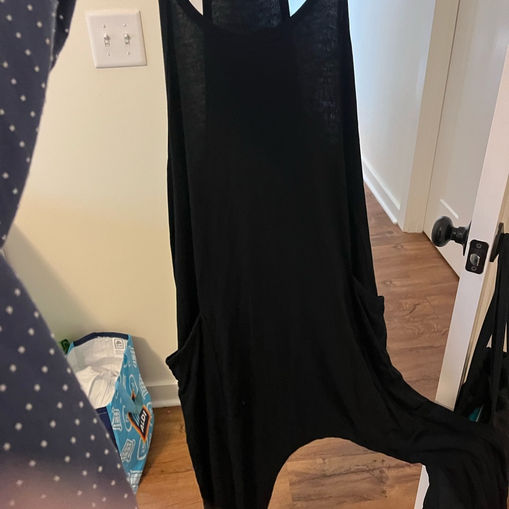 Black Sleeveless Jumpsuit